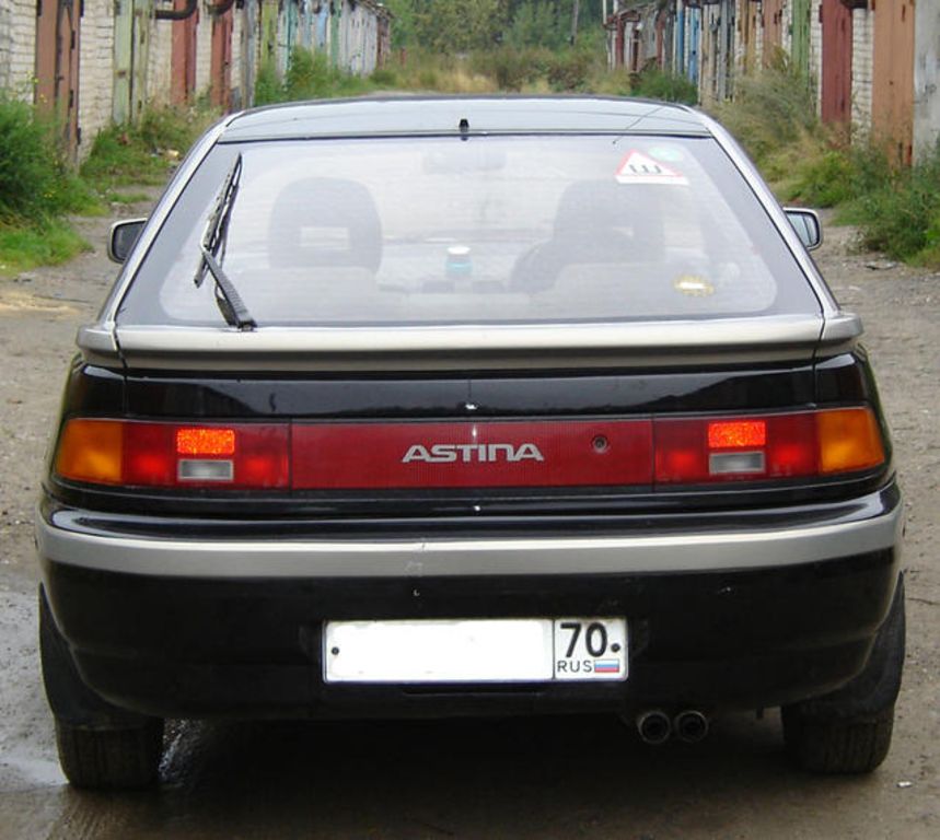 1989 Mazda Familia Astina