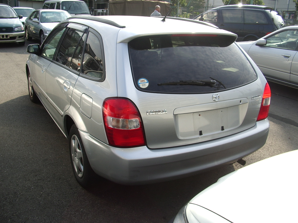 1999 Mazda Familia S-Wagon Photos