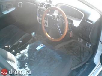1999 Mazda Familia S-Wagon Photos