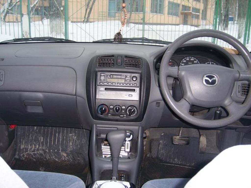 2000 Mazda Familia S-Wagon