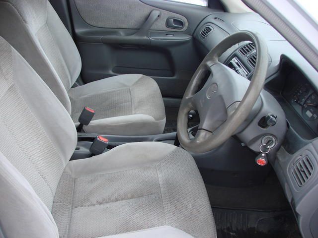 2000 Mazda Familia S-Wagon