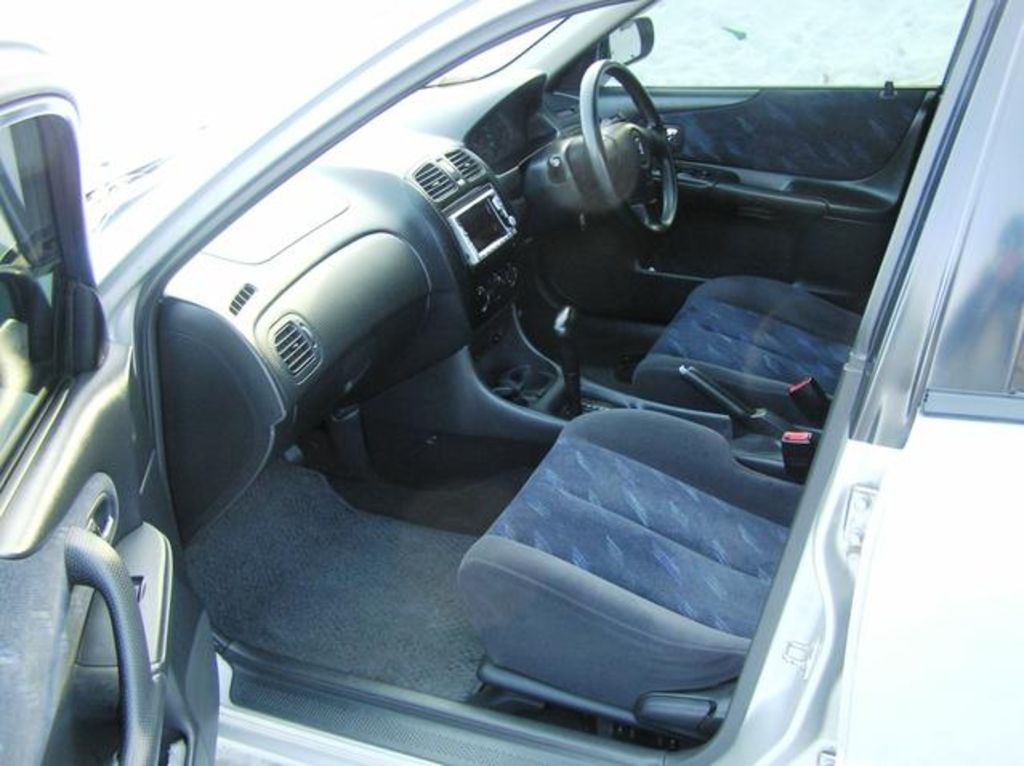 2000 Mazda Familia S-Wagon