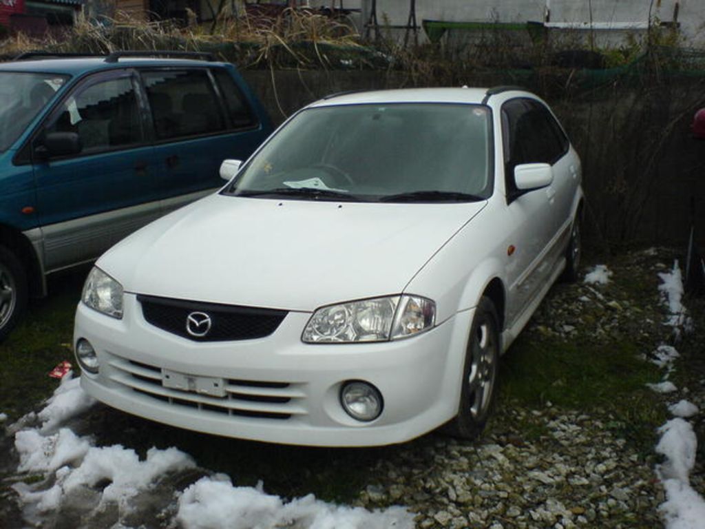 2000 Mazda Familia S-Wagon