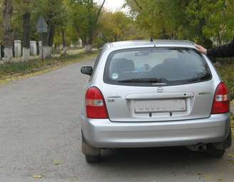 2000 Mazda Familia S-Wagon