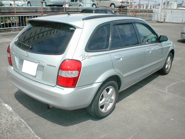 2000 Mazda Familia S-Wagon Pictures