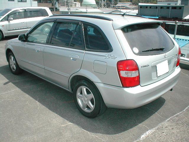 2000 Mazda Familia S-Wagon Photos