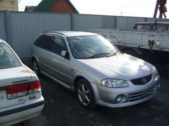 2000 Mazda Familia S-Wagon Pictures