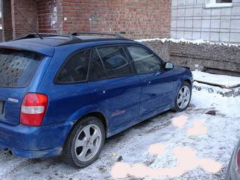 2000 Mazda Familia S-Wagon Pics