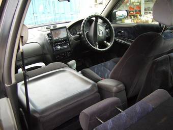 2000 Mazda Familia S-Wagon Photos