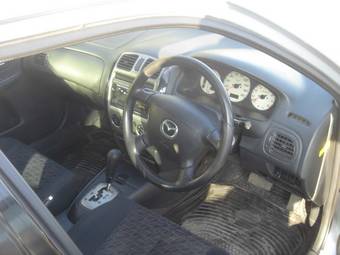 2000 Mazda Familia S-Wagon Pictures