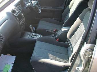 2001 Mazda Familia S-Wagon Pictures