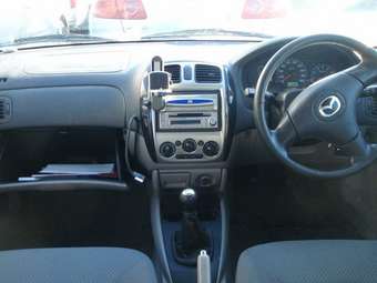 2002 Mazda Familia S-Wagon Photos