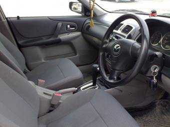 2002 Mazda Familia S-Wagon Pics