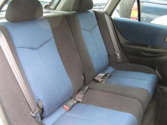 2002 Mazda Familia S-Wagon Photos