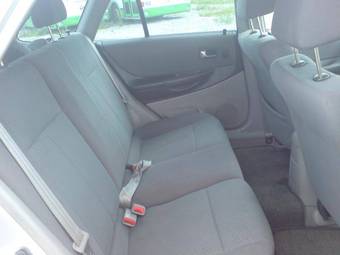 2003 Mazda Familia S-Wagon Pictures