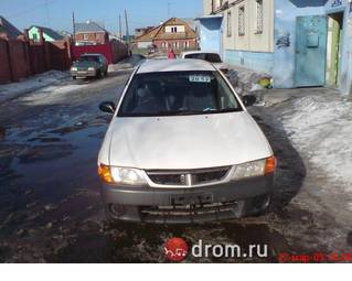 1999 Mazda Familia Van Photos