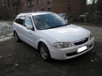 2000 Mazda Familia Wagon Pictures