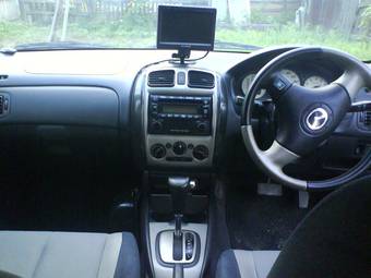 2000 Mazda Familia Wagon Pictures