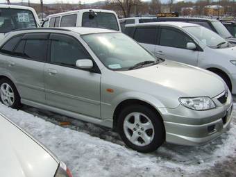 2001 Mazda Familia Wagon Pictures