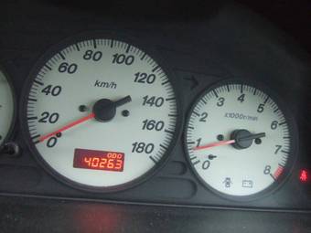 2001 Mazda Familia Wagon Pics