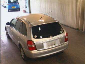 2002 Mazda Familia Wagon Photos