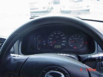 2002 Mazda Familia Wagon Pictures
