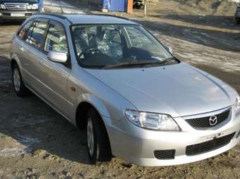 2003 Mazda Familia Wagon Pics