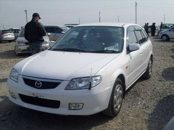 2003 Mazda Familia Wagon Photos