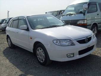 2003 Mazda Familia Wagon Pictures