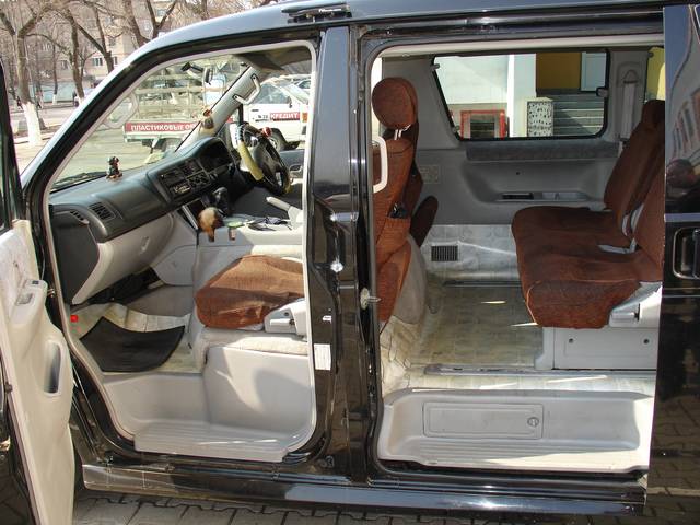 1999 Mazda Ford Freda