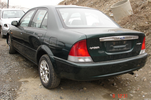 2000 Mazda Ford Laser Photos