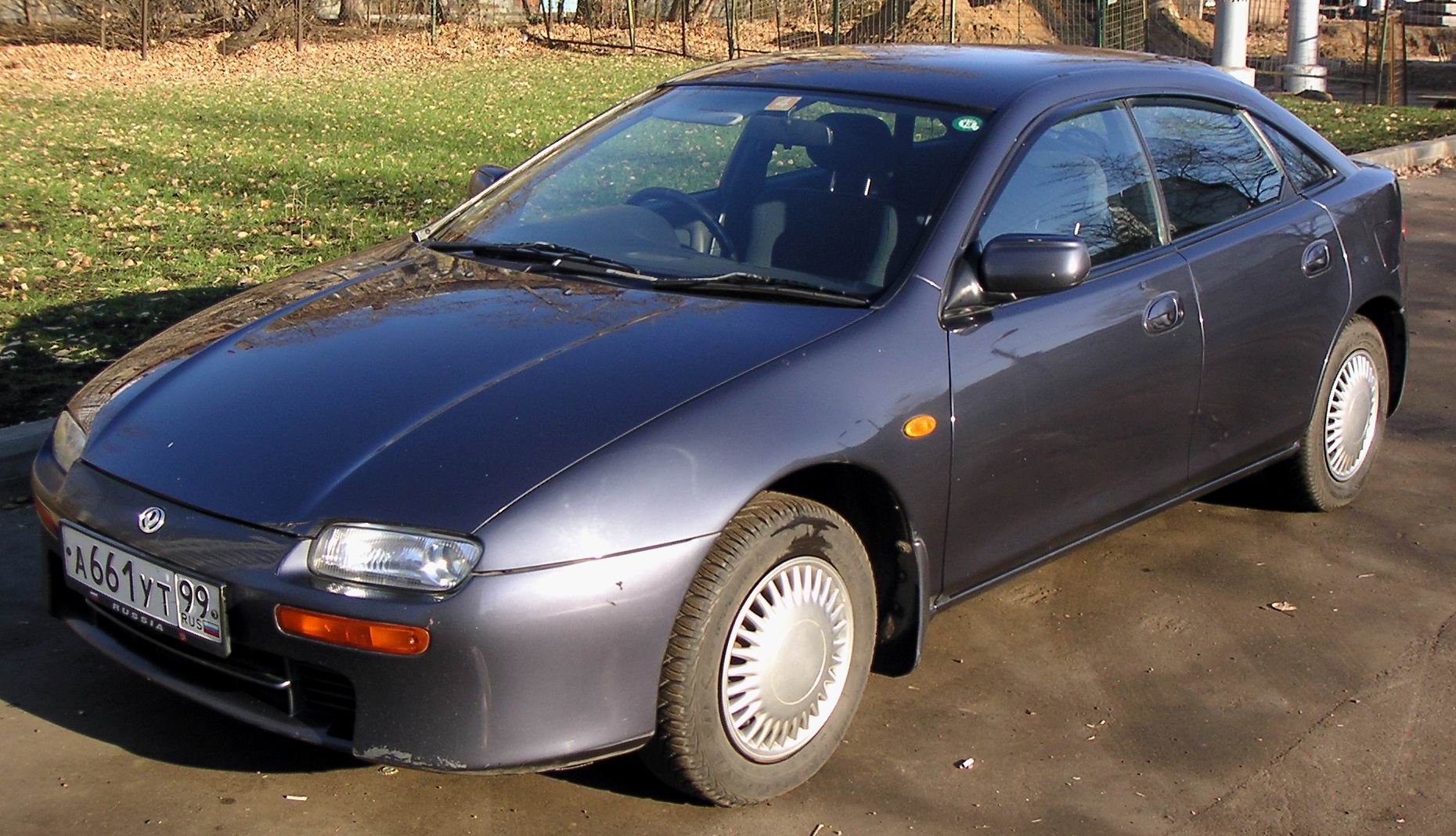 1996 Mazda Lantis