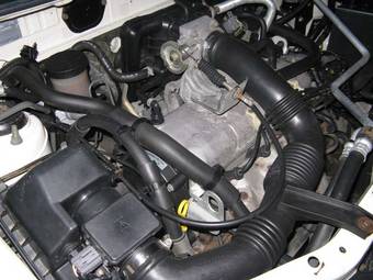 2000 Mazda MAZDA2 Photos