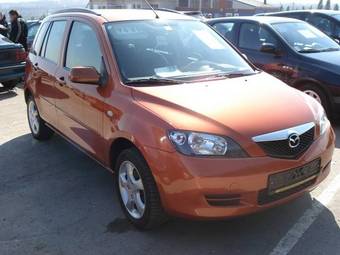 2003 Mazda MAZDA2 Images