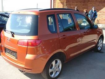 2003 Mazda MAZDA2 Pics