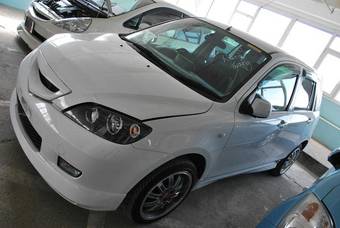 2003 Mazda MAZDA2 Photos