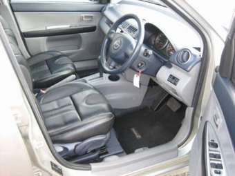 2004 Mazda MAZDA2 Photos