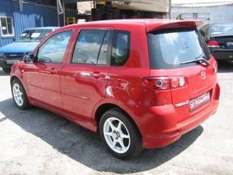 2004 Mazda MAZDA2 Photos