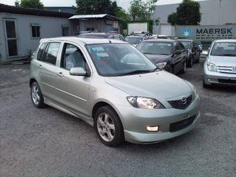 2004 Mazda MAZDA2 Photos