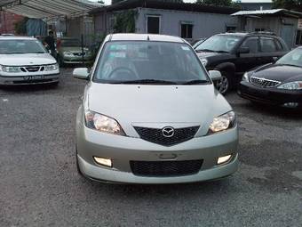 2004 Mazda MAZDA2 Pictures