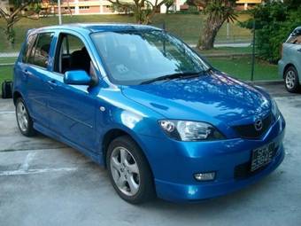 2004 Mazda MAZDA2 Photos