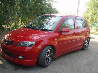 2005 Mazda MAZDA2 Photos