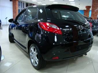 2009 Mazda MAZDA2 Photos