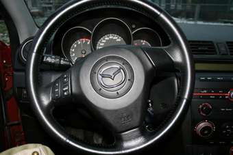 2004 Mazda MAZDA3 Photos