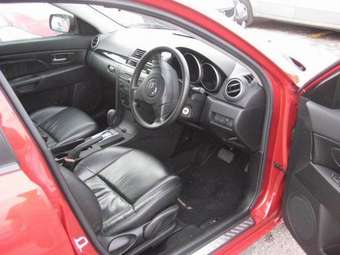 2004 Mazda MAZDA3 Pictures