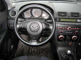 2004 Mazda MAZDA3 Pictures