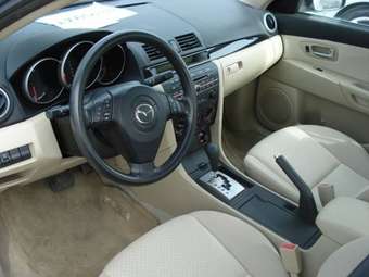 2004 Mazda MAZDA3 Pictures