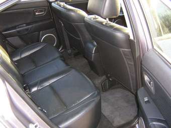 2004 Mazda MAZDA3 Photos