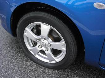 2004 Mazda MAZDA3 Photos