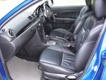 2004 Mazda MAZDA3 Pictures